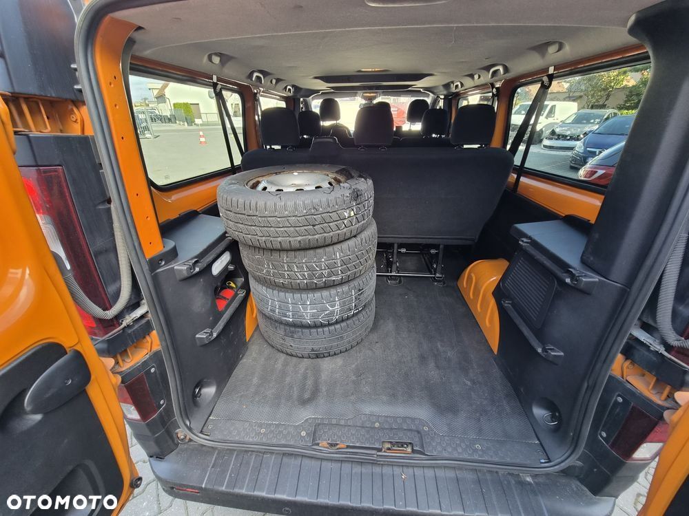 Renault Trafic - 27