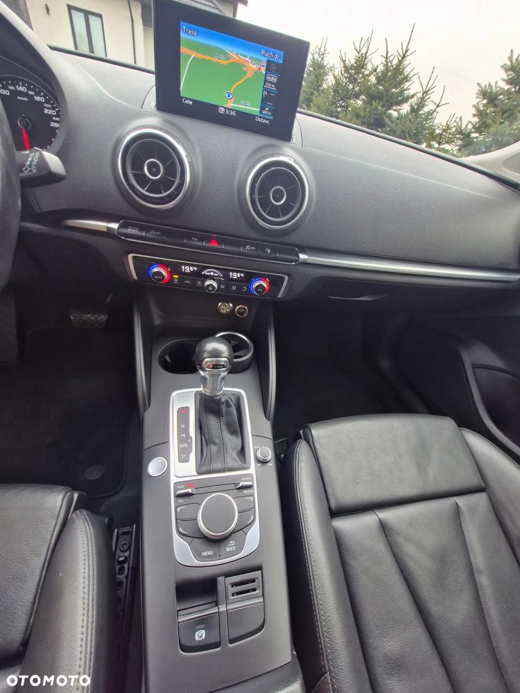 Audi A3 Sportback 1.4 TFSI CoD S tronic - 13