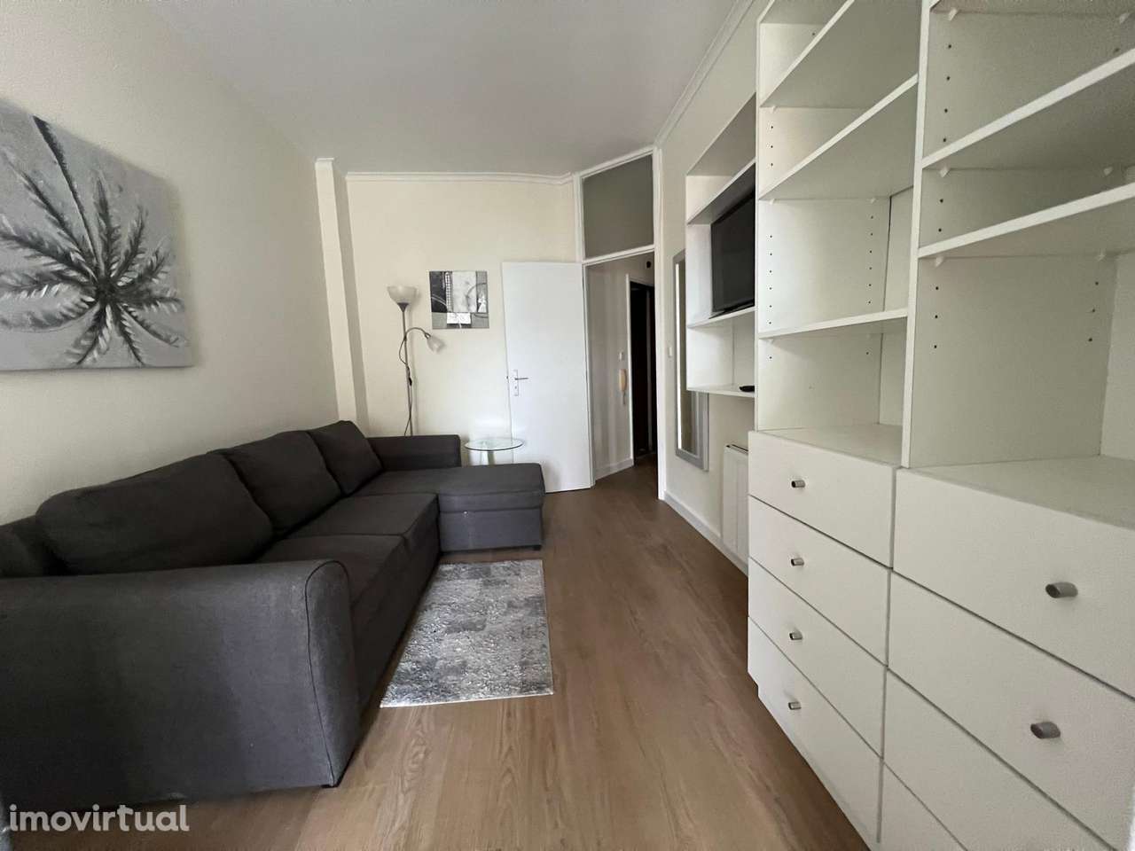 T1 Porto  Rua da Alegria    Metro Marquês  Remodelado e Mobilado - Grande imagem: 2/30