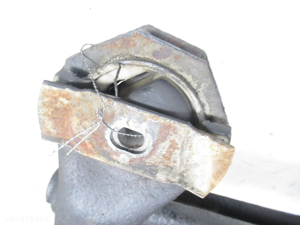 BELKA TYŁ RENAULT LAGUNA II LIFTBACK HB - 6