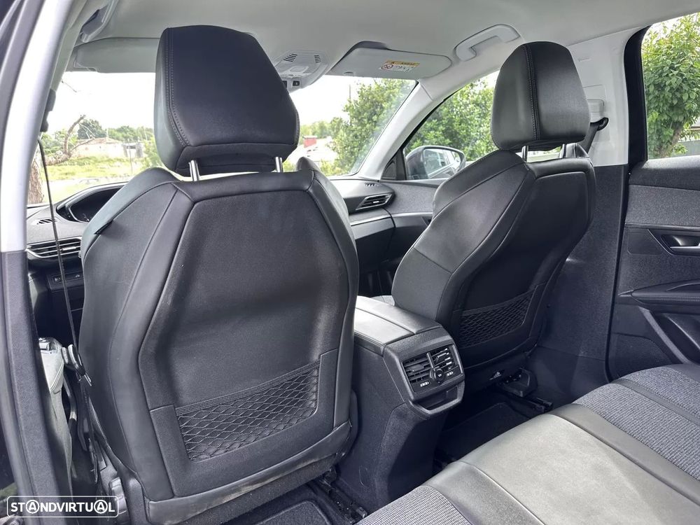Peugeot 3008 1.2 PureTech Allure Pack - 49