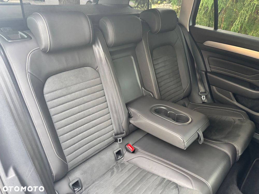 Volkswagen Passat 2.0 TDI EVO Elegance DSG - 17