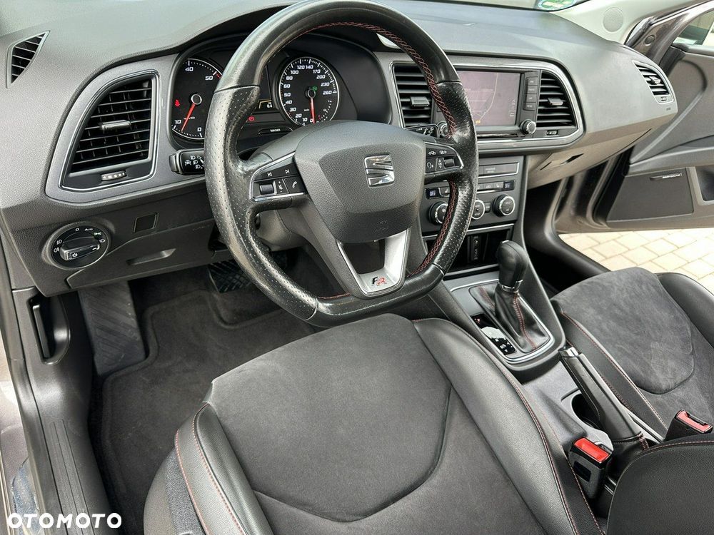Seat Leon Sportstourer 2.0 TDI DPF DSG FR - 10