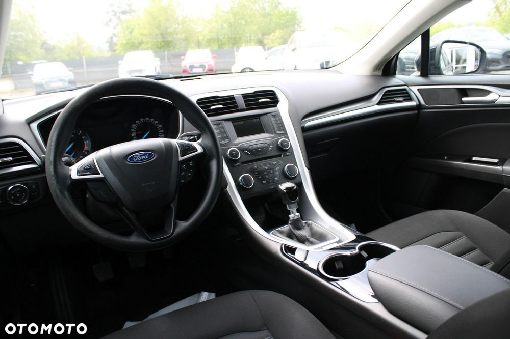 Ford Mondeo - 13