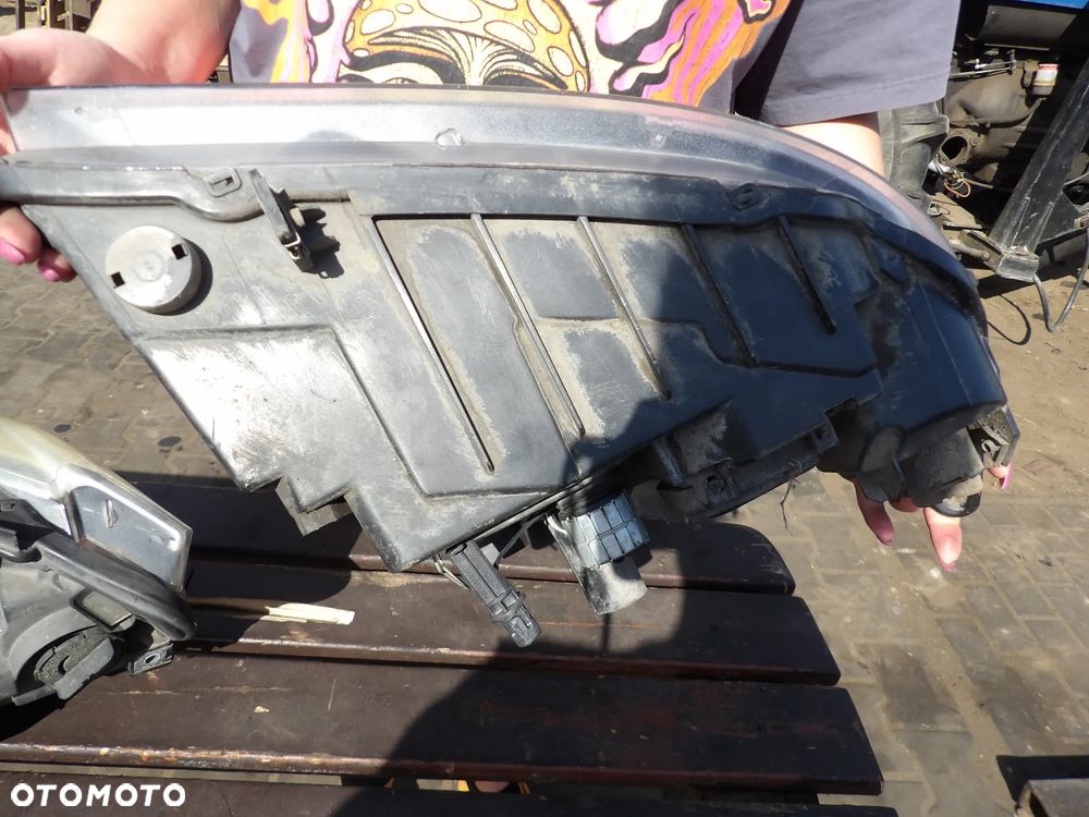 BMW - E90 - PRZED LIFT - H7 - LEWA LAMPA PRZEDNIA - EUROPA - 6942723 - 6