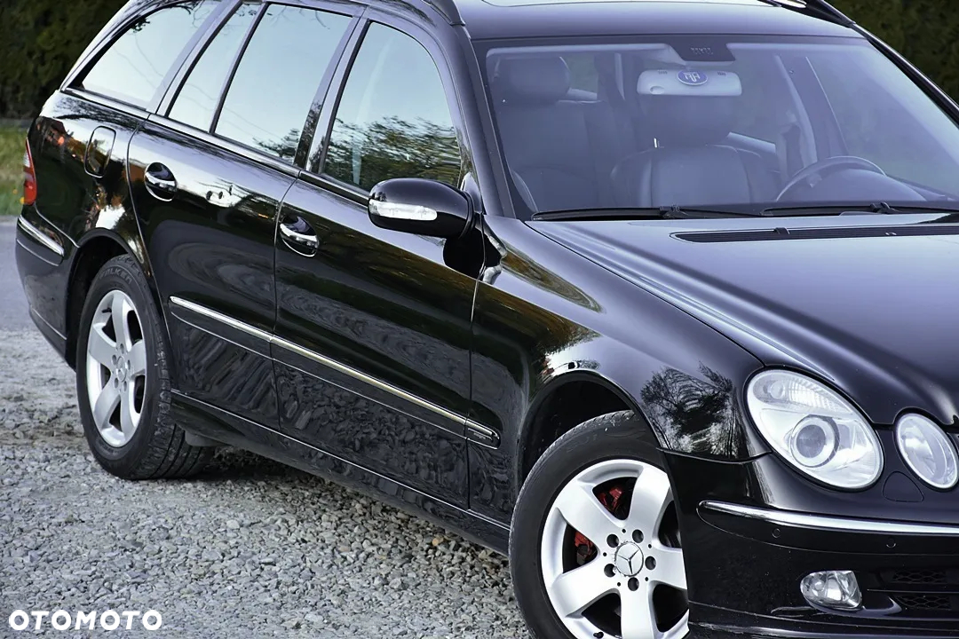 Mercedes-Benz Klasa E 320 4-Matic T Avantgarde - 9