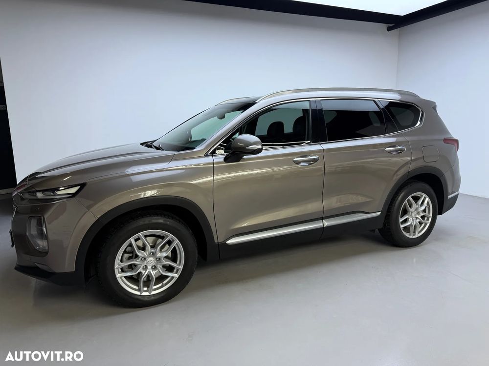 Hyundai Santa Fe 2.2 CRDi 4WD 8AT Luxury - 2