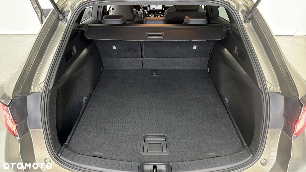 Toyota Corolla 1.8 Hybrid GPF Comfort - 18