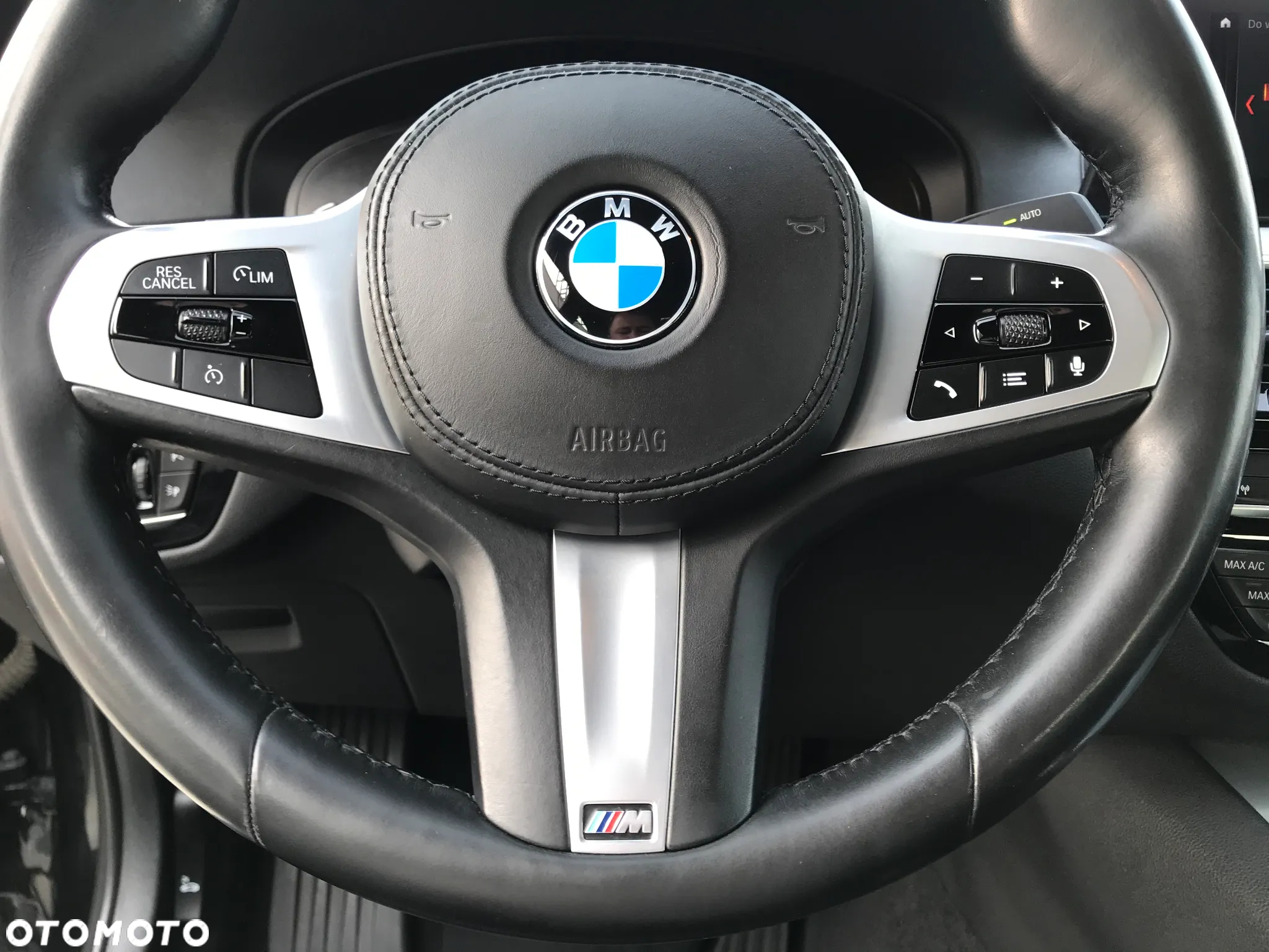 BMW Seria 5 530e iPerformance GPF Sport - 27