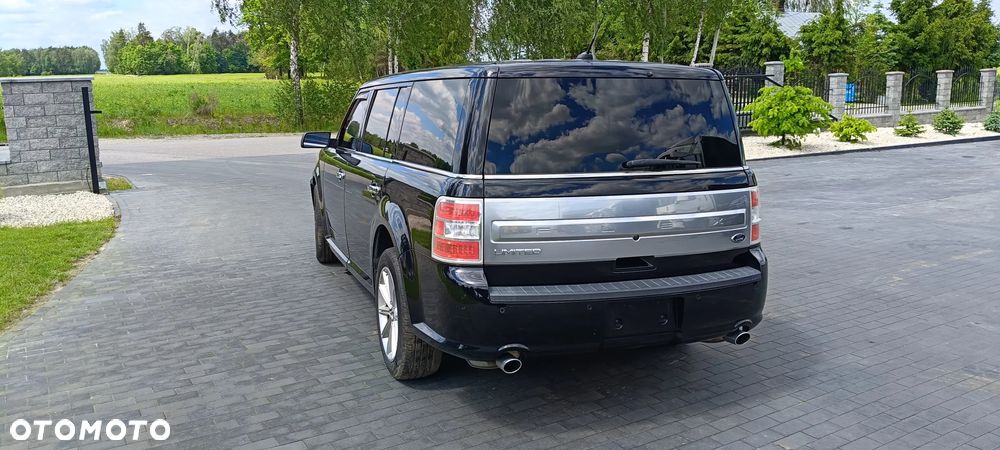 Ford Flex - 11