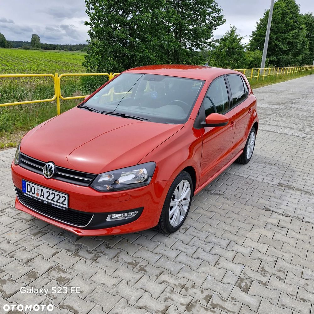 Volkswagen Polo 1.4 16V Highline DSG - 2