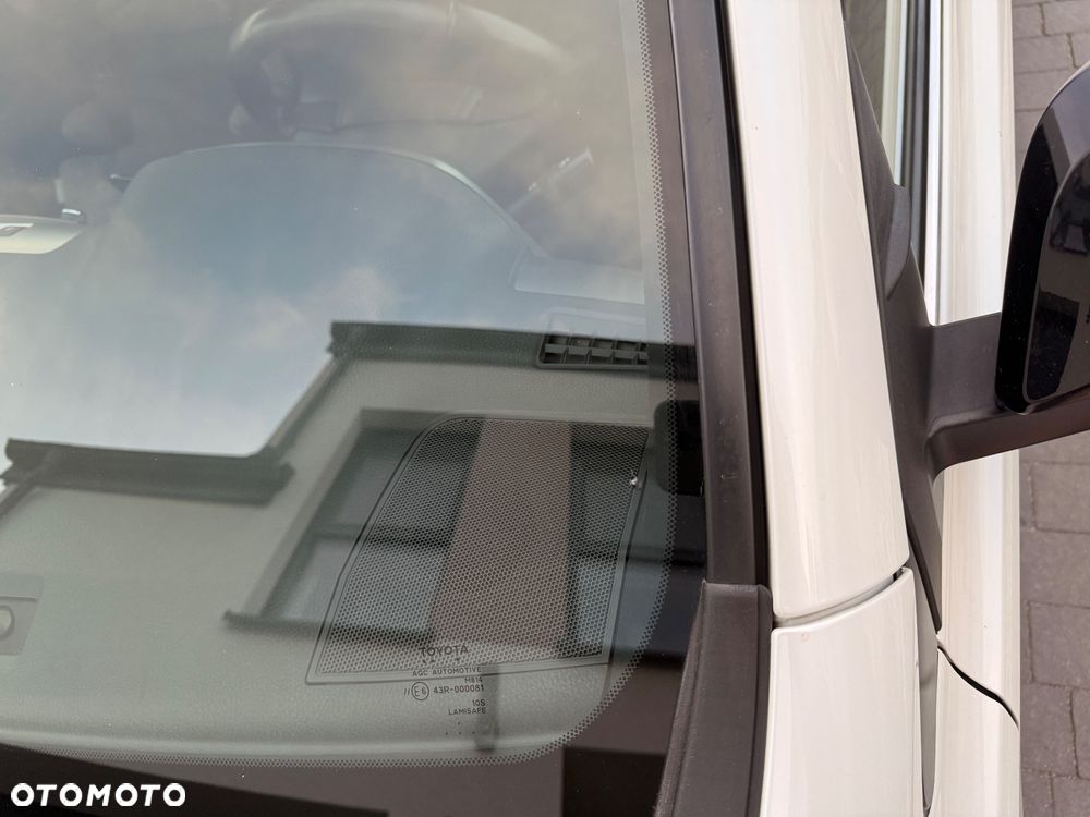 Toyota RAV4 Hybrid Premium 4x4 - 29