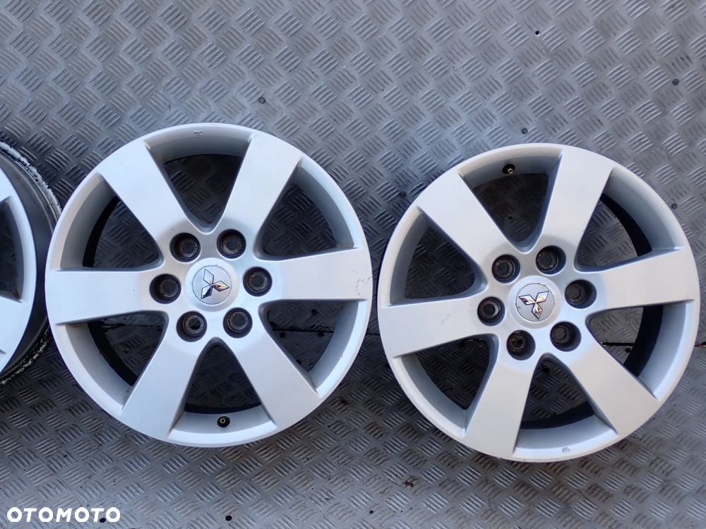 FELGI ALUMINIOWE MITSUBISHI PAJERO  7,5JX18  ET 46  6X139,7 - 2