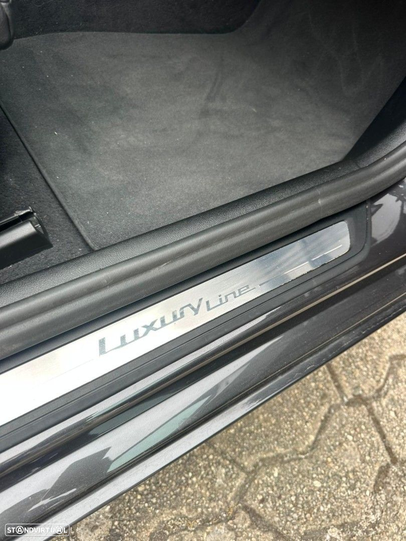 BMW 530 e Line Luxury - 17
