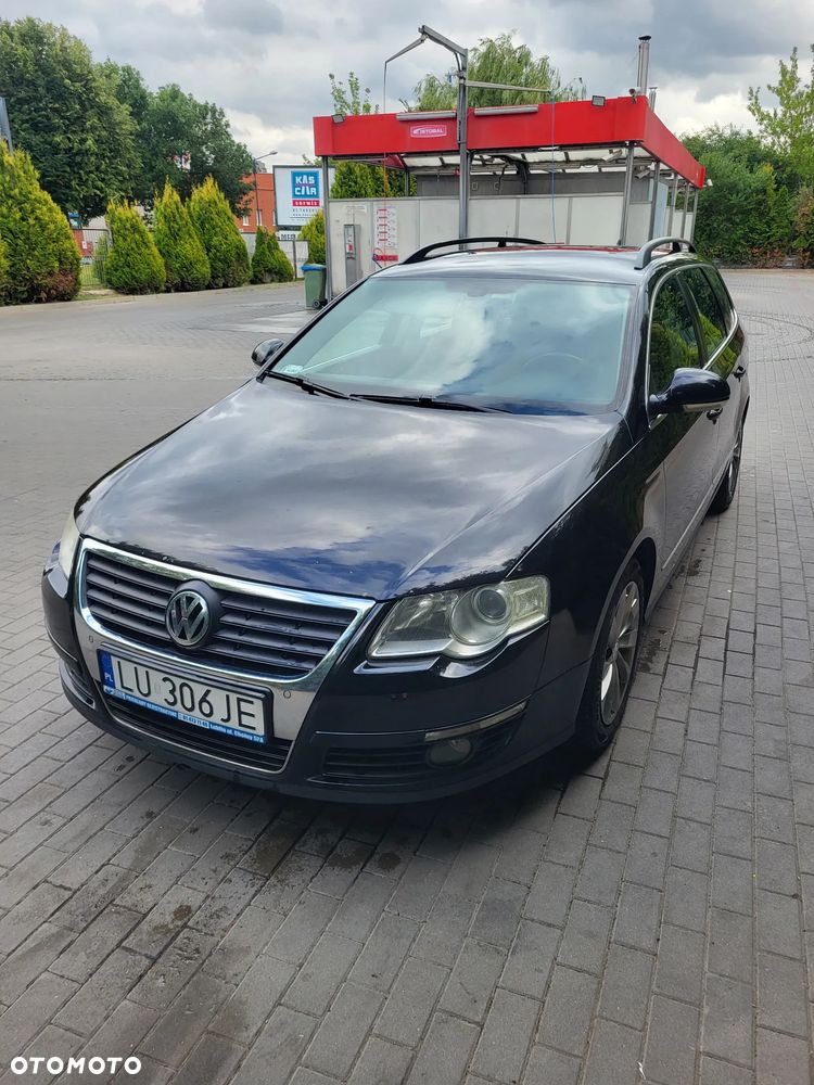 Volkswagen Passat 2.0 TDI DPF BlueMot Comfortline - 1
