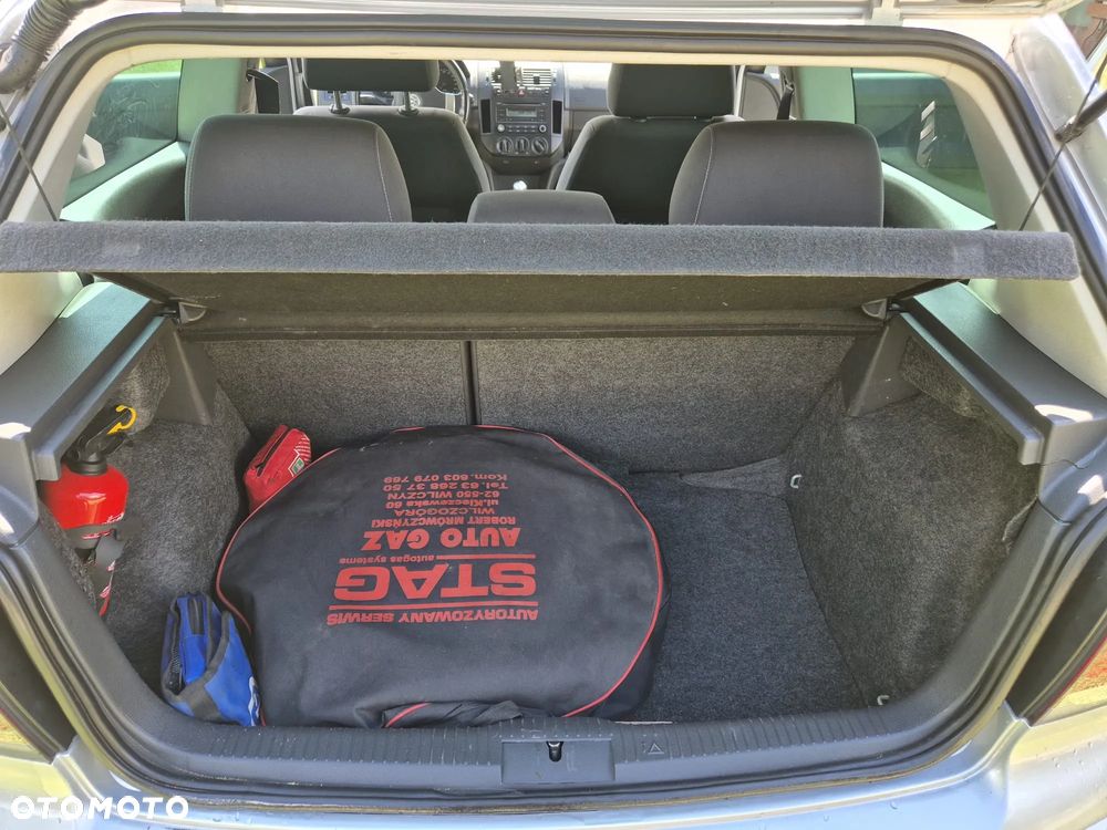 Volkswagen Polo - 6