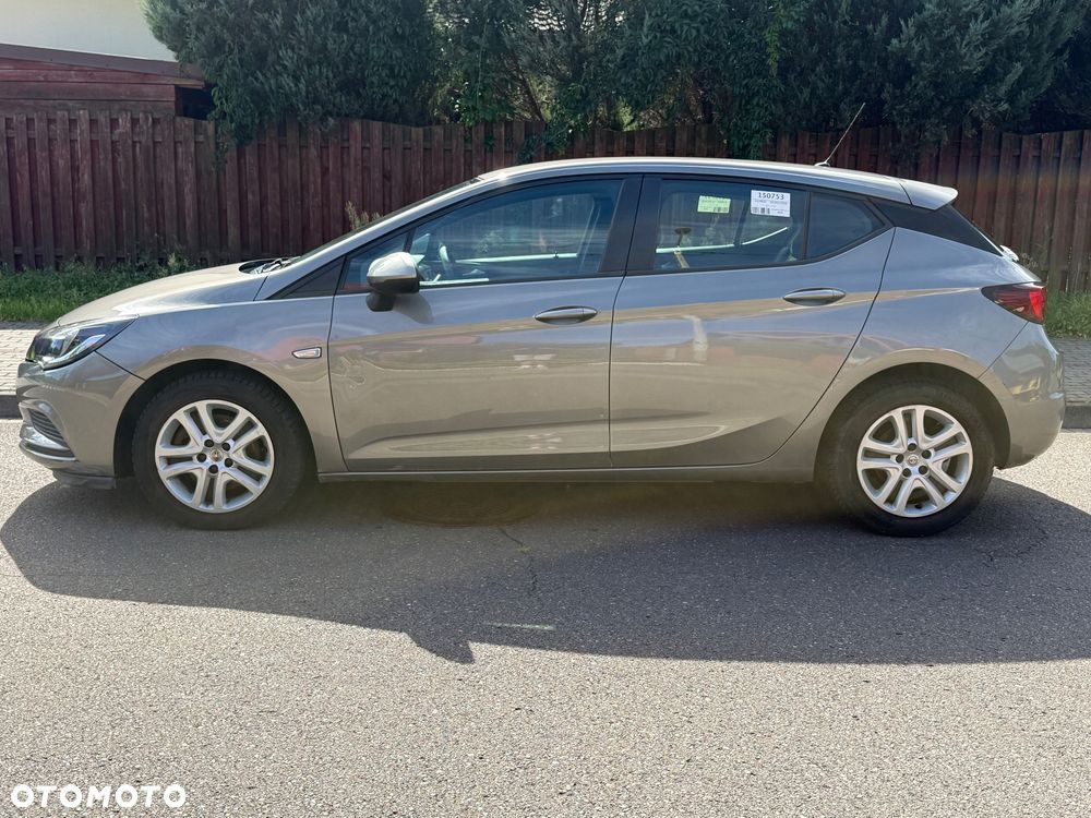 Opel Astra - 10