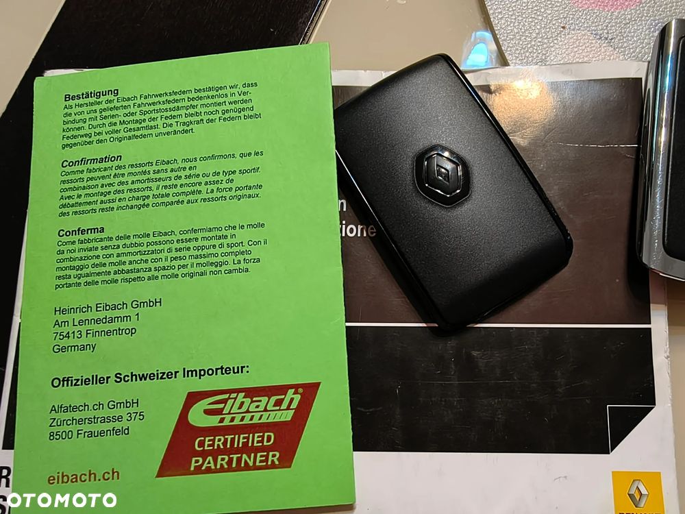 Renault Megane ENERGY TCe 205 EDC GT - 33