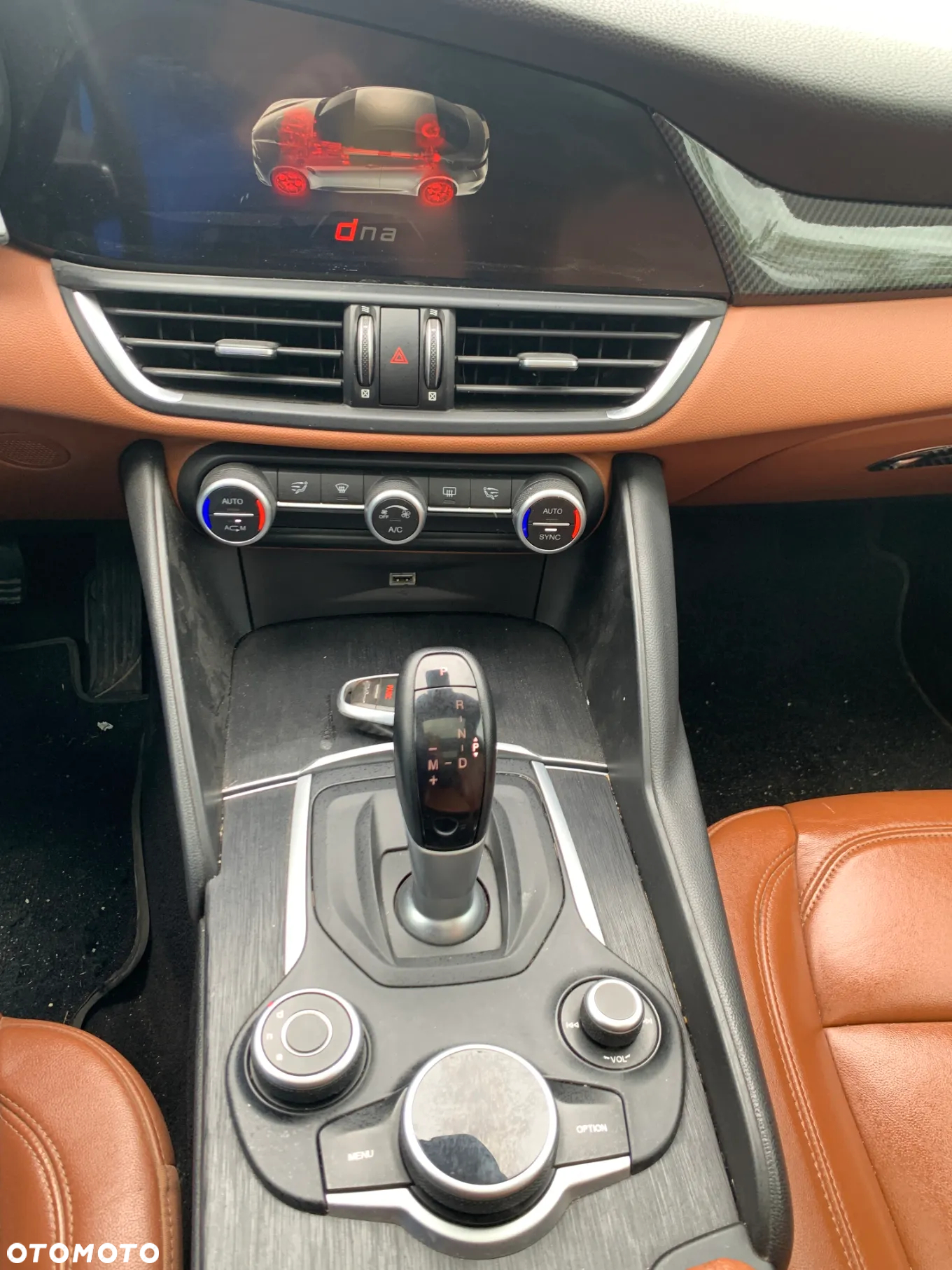 Alfa Romeo Giulia 2.0 Turbo Estrema Q4 - 19