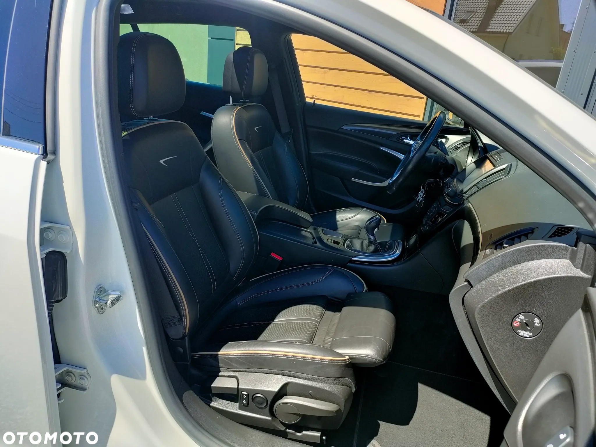 Opel Insignia 2.0 CDTI Exclusive S&S - 29
