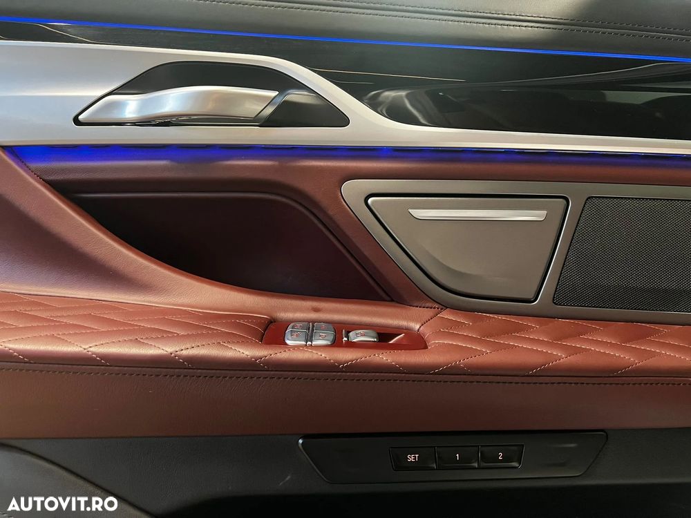 BMW Seria 7 745Le xDrive AT PHEV - 12