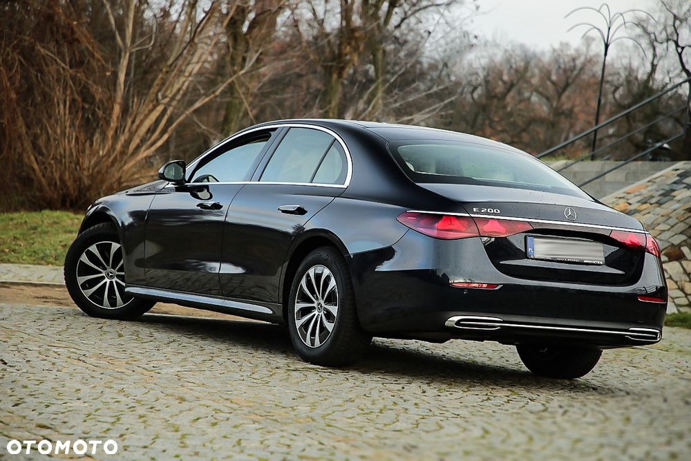 Mercedes-Benz Klasa E 200 mHEV Avantgarde 9G-Tronic - 2