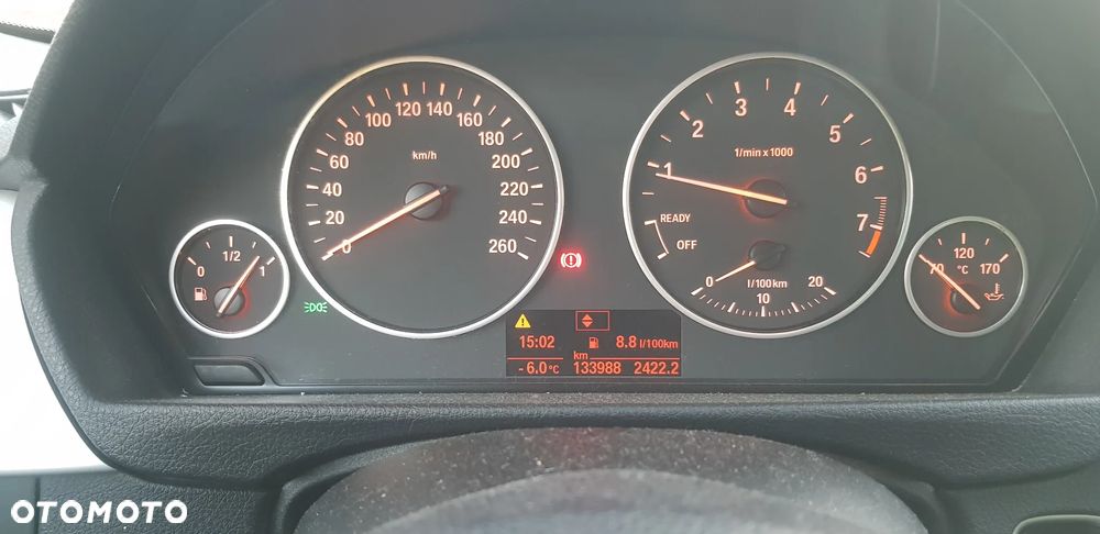 BMW Seria 3 320i - 6