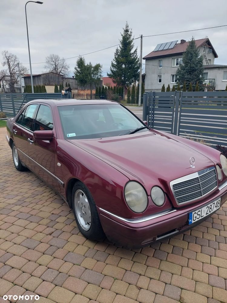Mercedes-Benz Klasa E 290 TD Elegance - 5