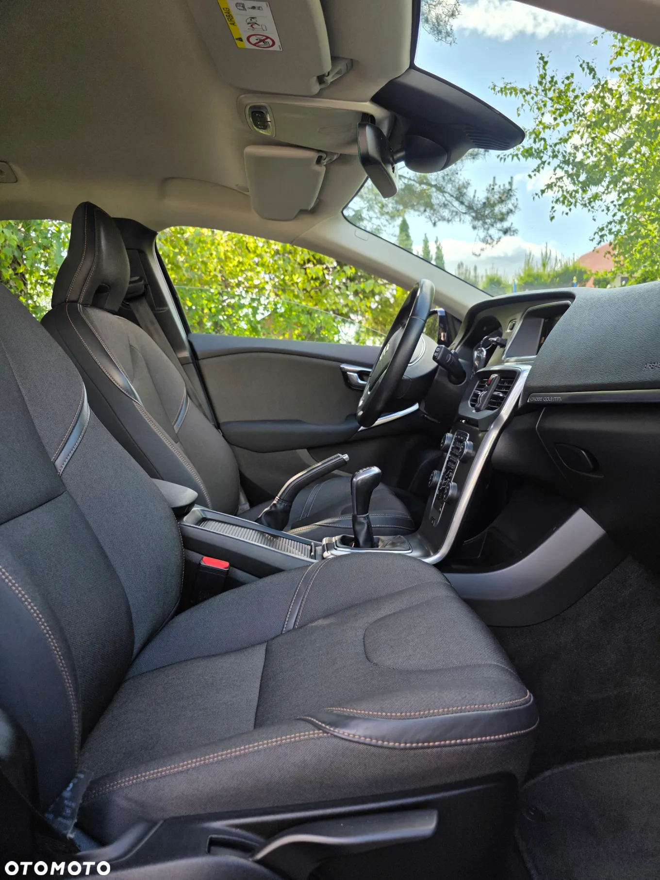 Volvo V40 Cross Country D2 Drive-E SCR Dynamic Edition - 25