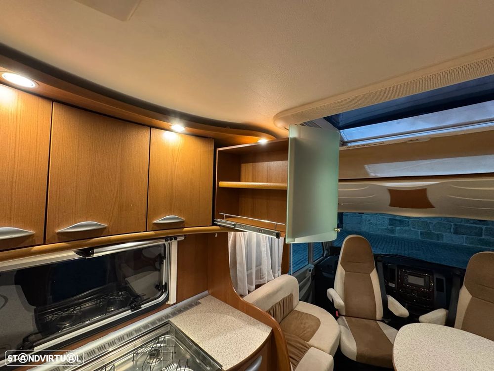 Pilote Explorateur 703FP CAIXA AUTOMÁTICA CAMA BASCULANTE/ CAMA FRANCESA - 43