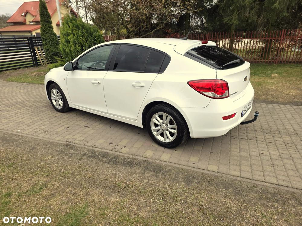 Chevrolet Cruze 1.7 D LT+ - 3