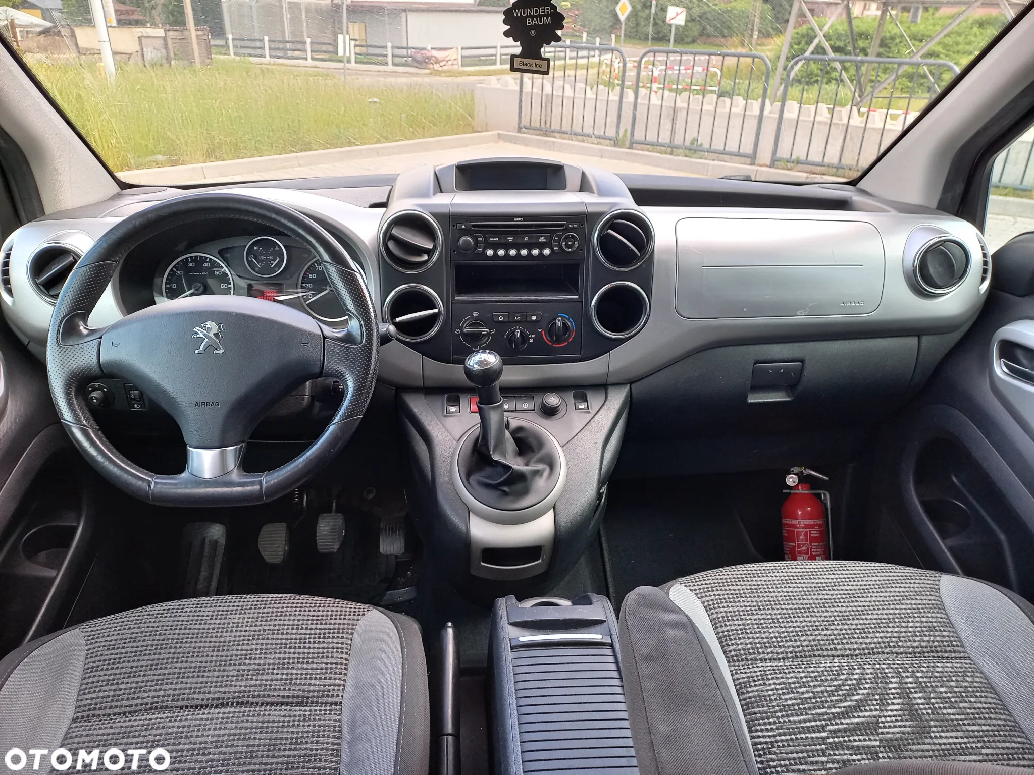 Peugeot Partner - 11