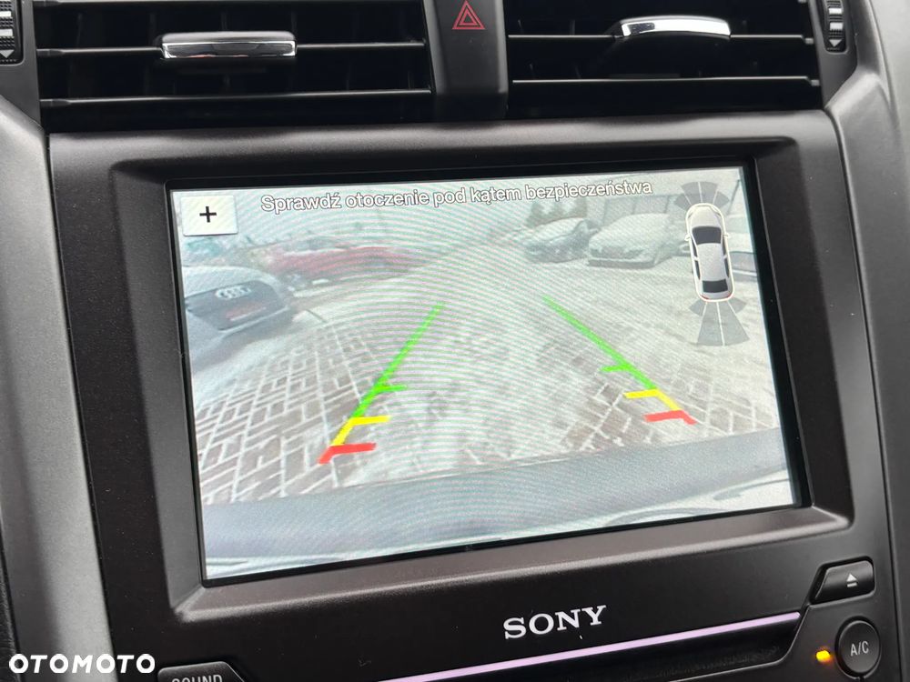 Ford Mondeo 2.0 TDCi Titanium - 24