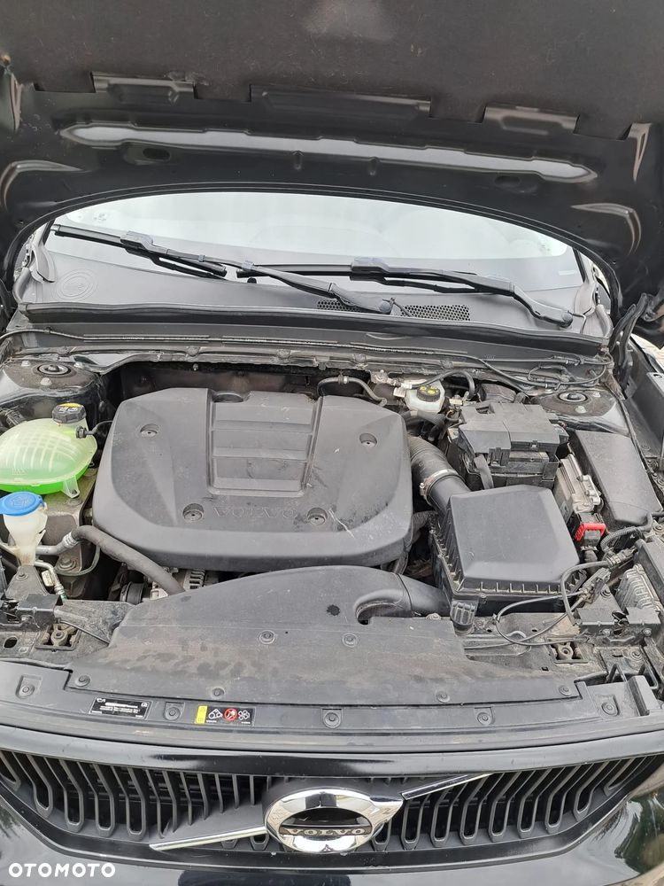 Volvo XC 40 T3 Momentum - 10