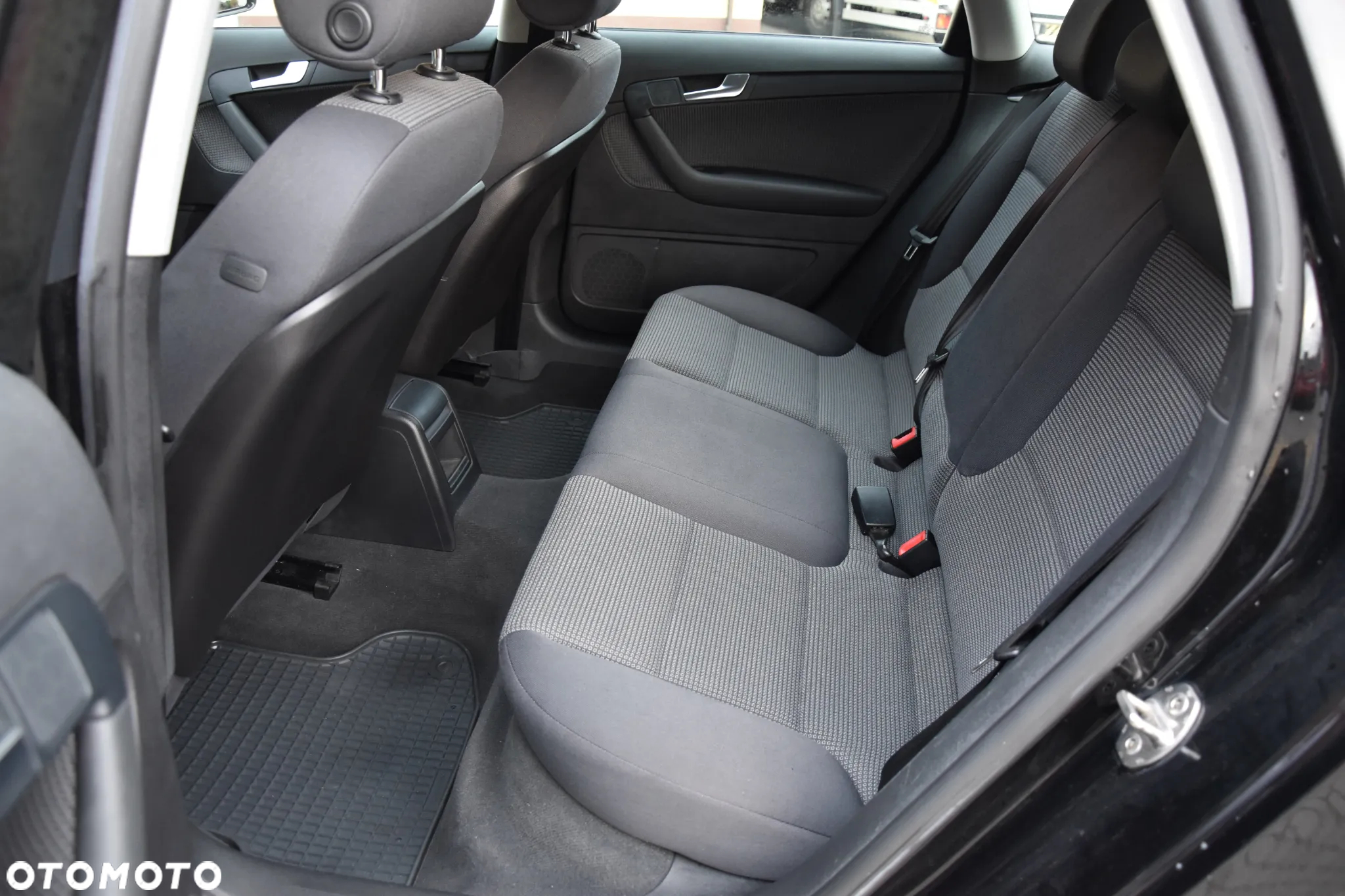 Audi A3 1.6 Sportback Ambiente - 23