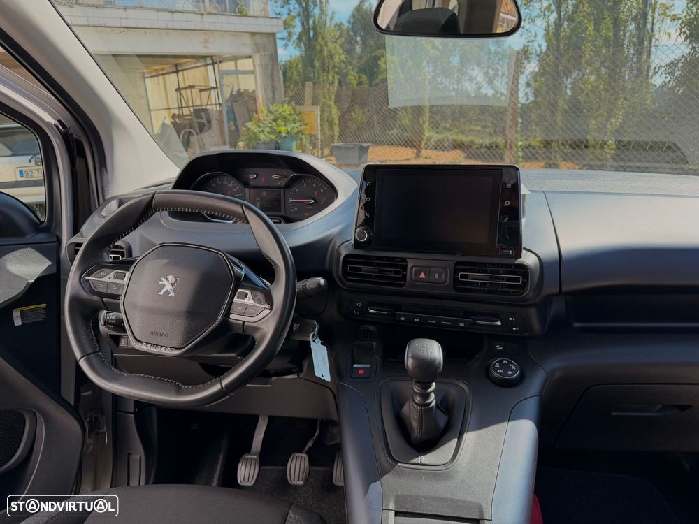 Peugeot Rifter 1.2 PureTech Allure - 38