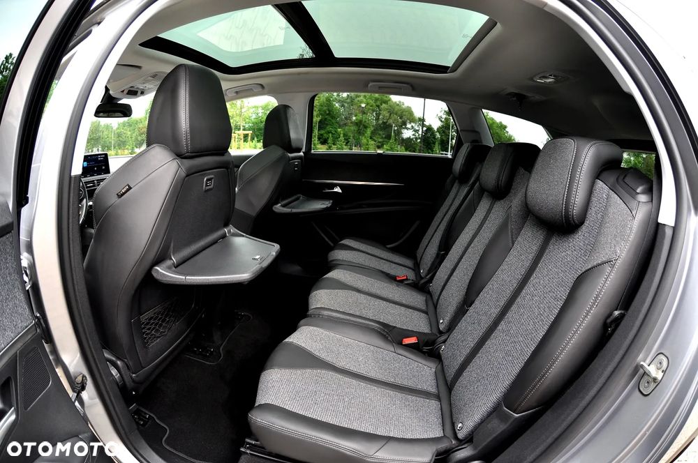 Peugeot 5008 1.2 PureTech Allure S&S - 23