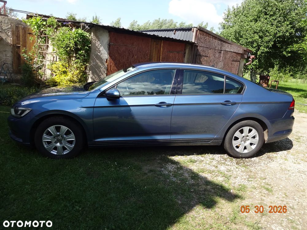 Volkswagen Passat 1.4 TSI BMT Trendline - 3