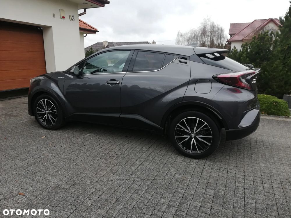 Toyota C-HR - 7
