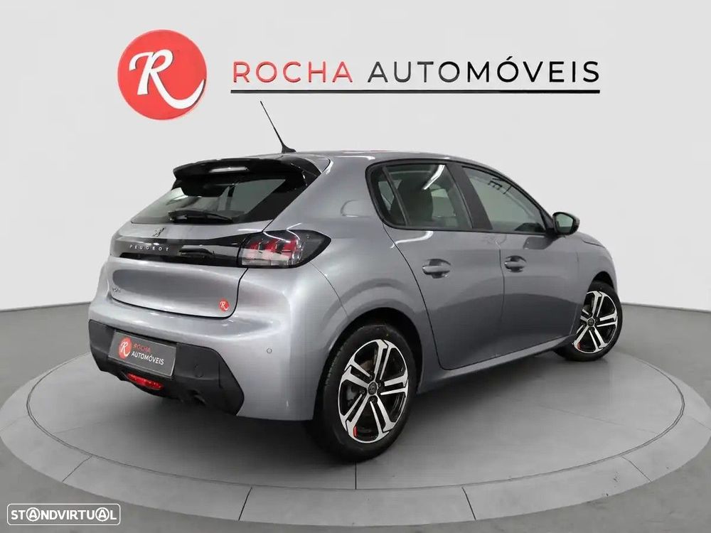 Peugeot 208 PureTech 100 EAT8 Active - 8