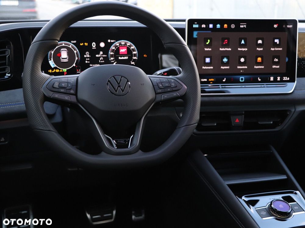 Volkswagen Tiguan - 16