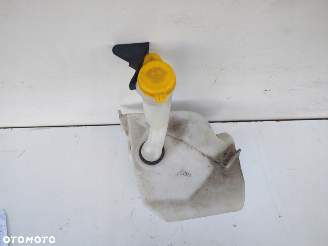 Zbiornik spryskiwaczy XENON OPEL VECTRA C LIFT KOMBI 551020308 - 2