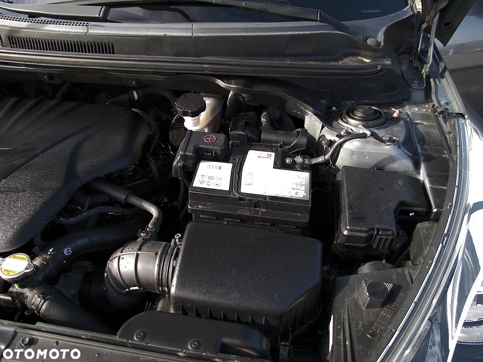 Hyundai Veloster 1.6 GDI Style - 24