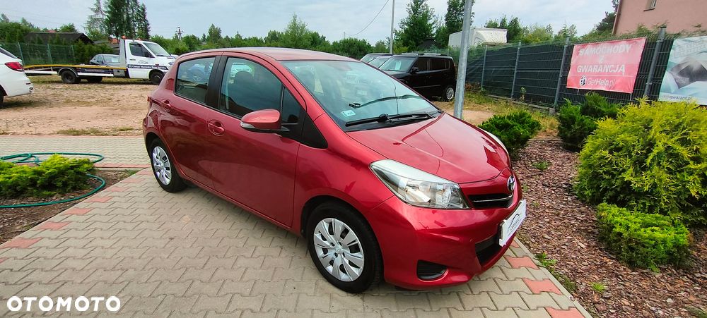 Toyota Yaris 1.0 Luna - 4