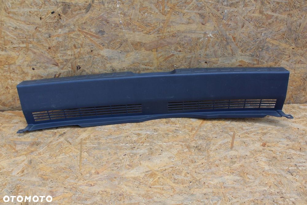Osłona pasa tylnego wewnętrzna MITSUBISHI COLT VI z30 MR951612ZZ - 1