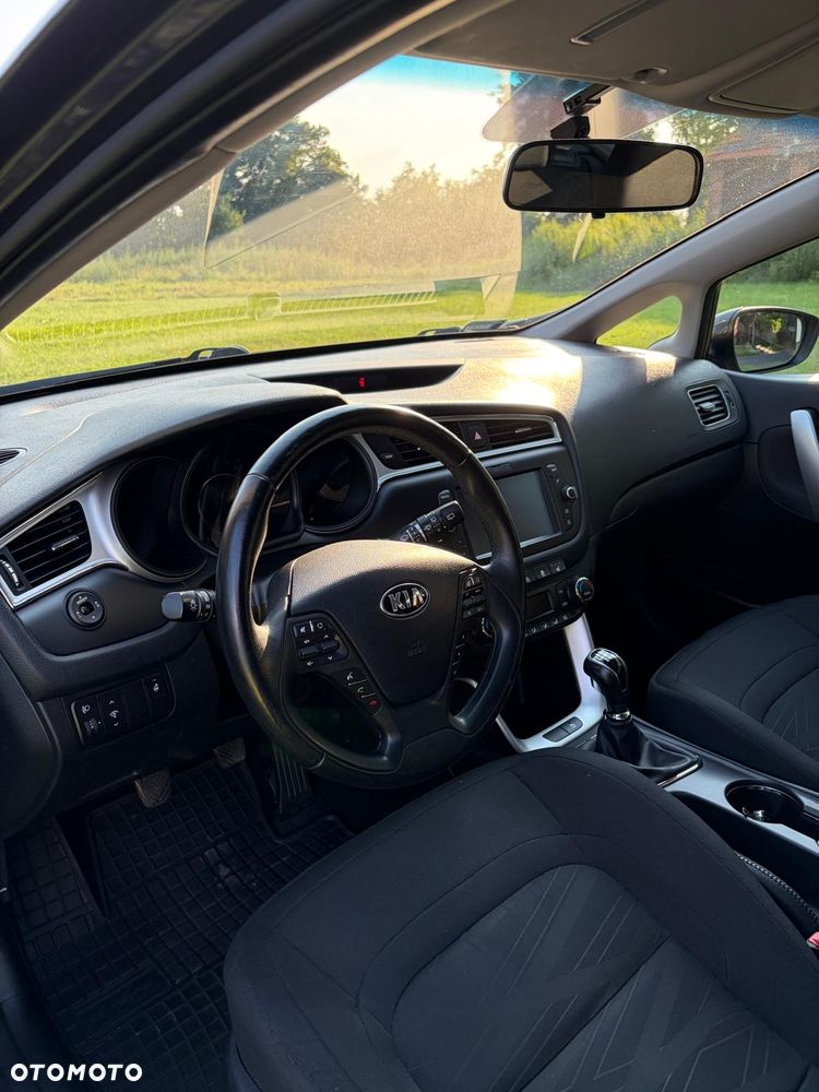Kia Ceed 1.6 GDI Smart Plus - 11