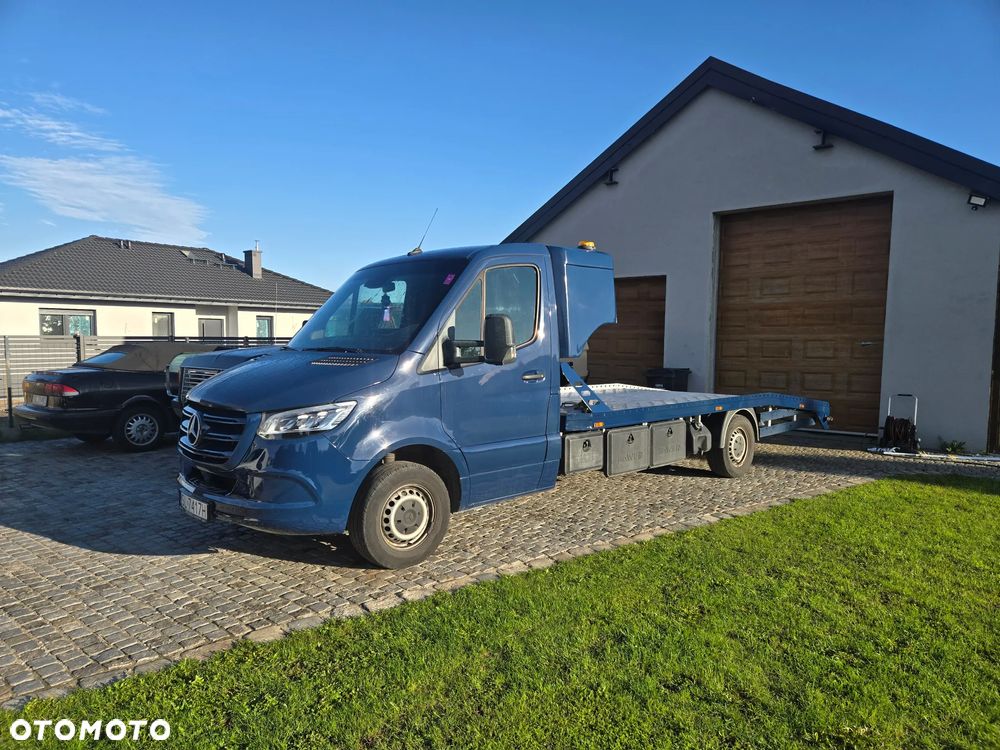 Mercedes-Benz Sprinter - 10