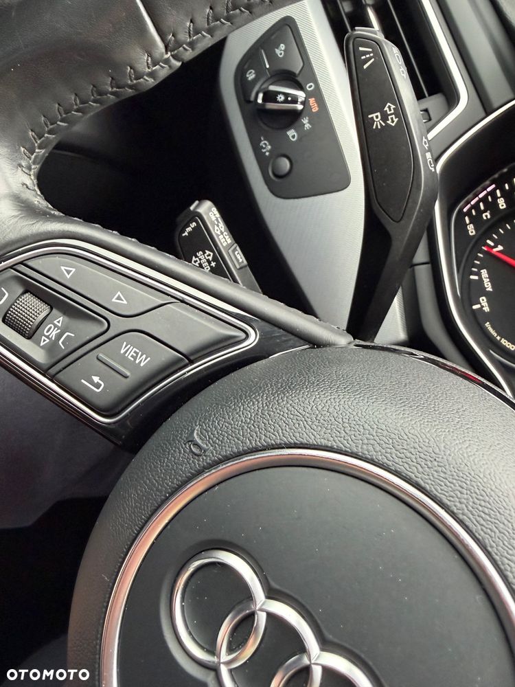 Audi A4 Avant 40 TFSI sport - 13