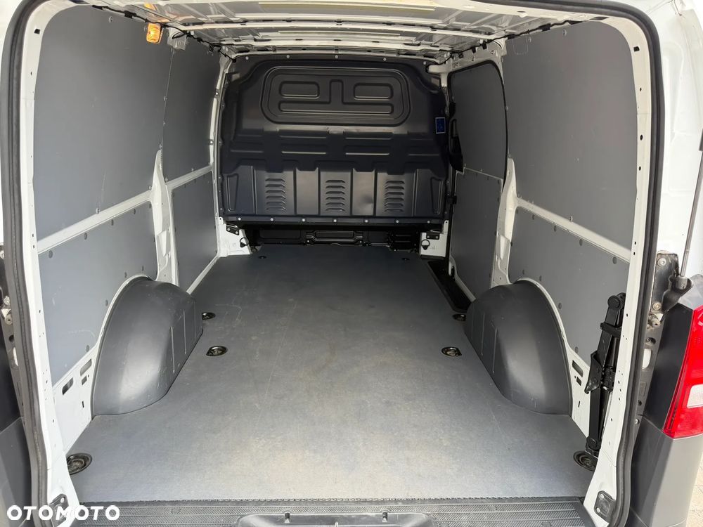 Mercedes-Benz Vito 116 CDI Furgon Długi - 19