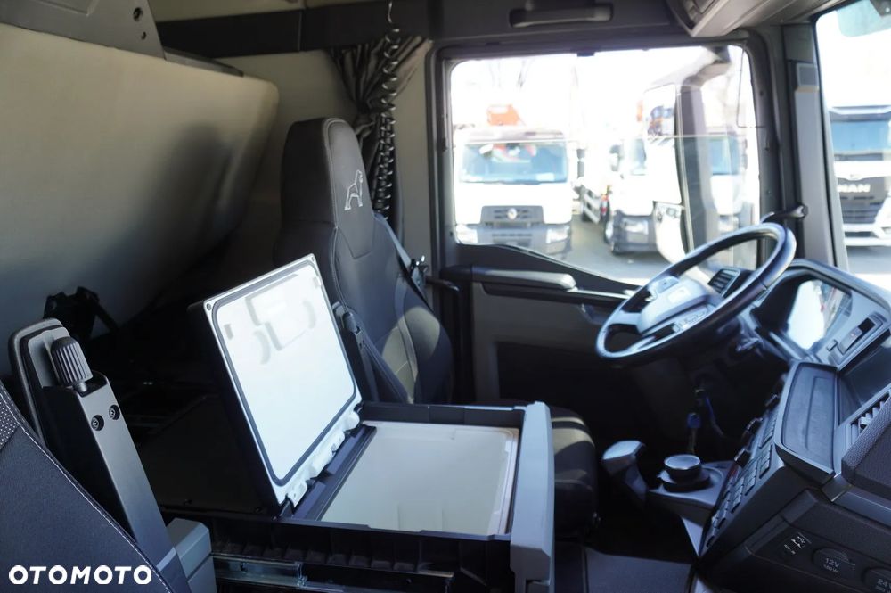 MAN TGS 33.510 6x6H BL SA / PTO - 25